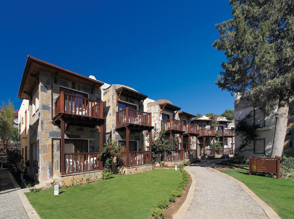 Camelot Boutique Hotel Akyarlar Bagian luar foto